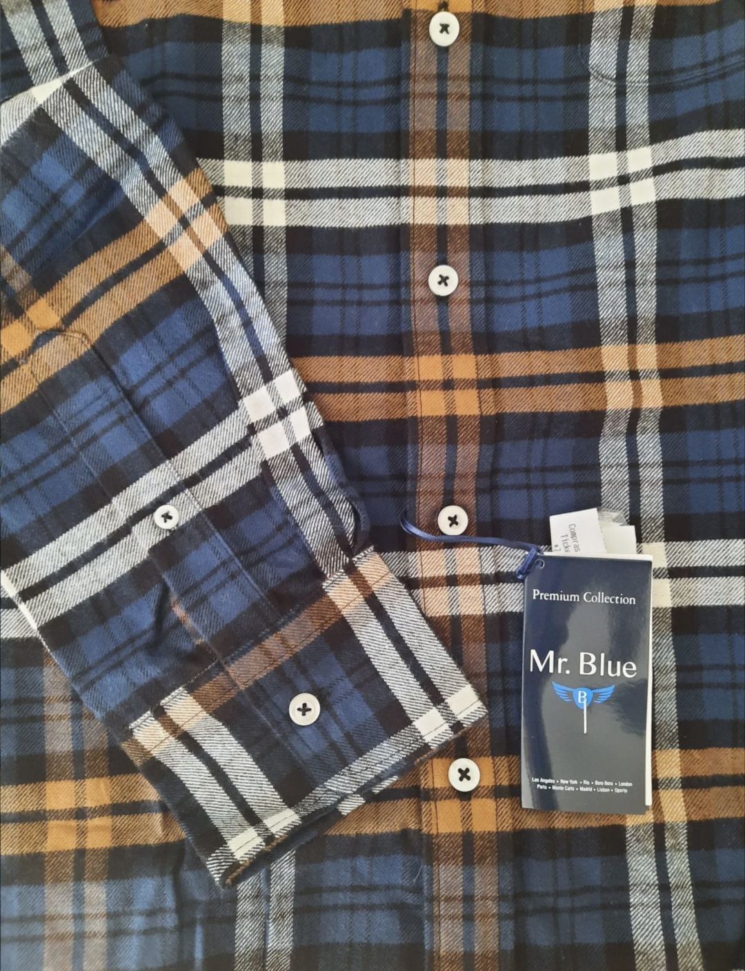 Camisa NOVA e com etiqueta, da Mr. Blue - L