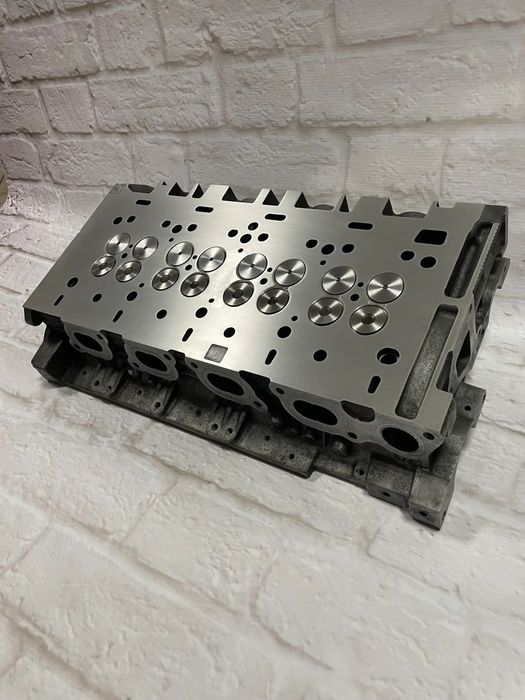 Głowica 2.5 DCI Renault Master  KOMPLETNA WAŁKI Gotowa do Montażu