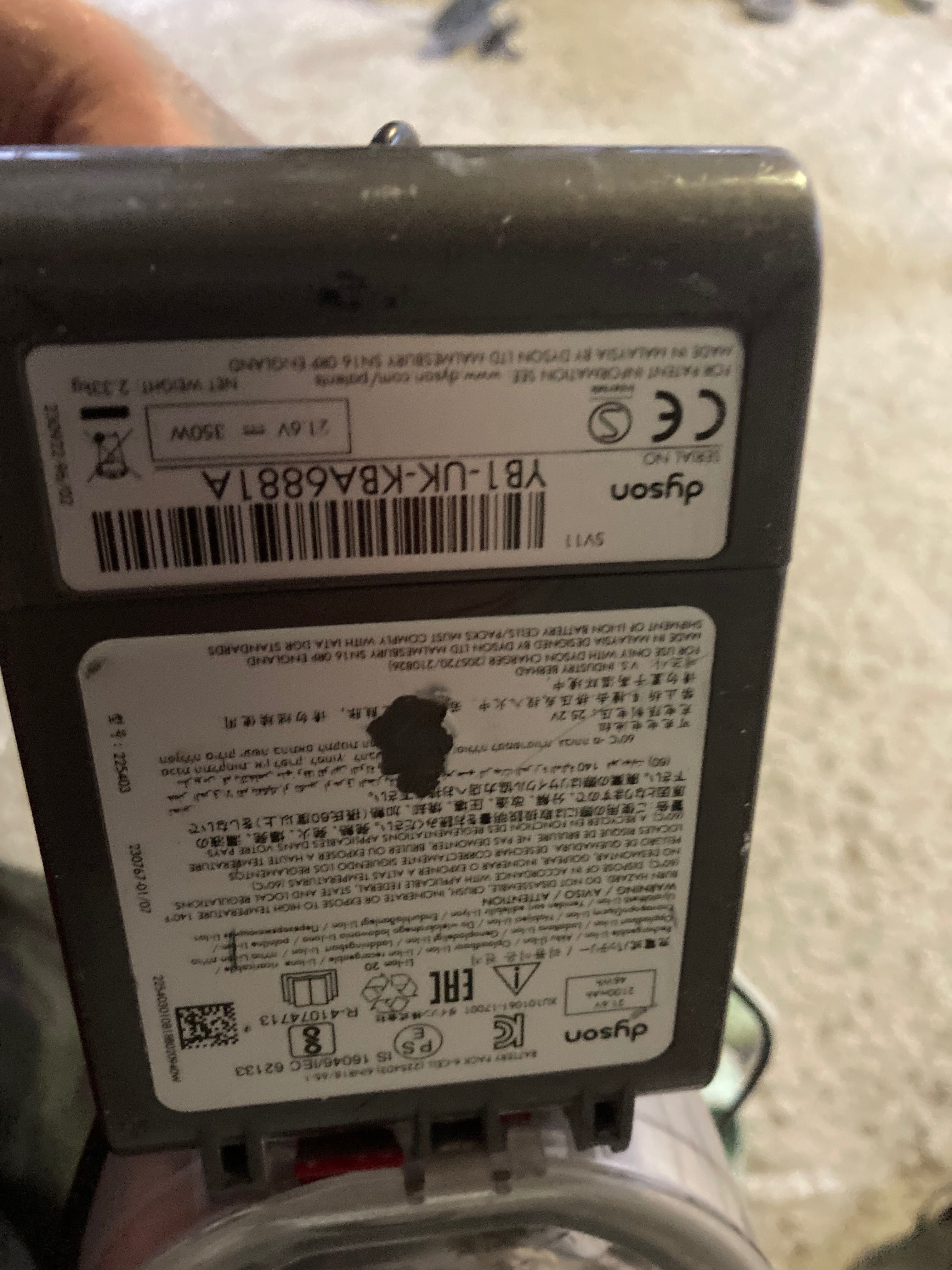 Dyson v7 odkurzacz pionowy