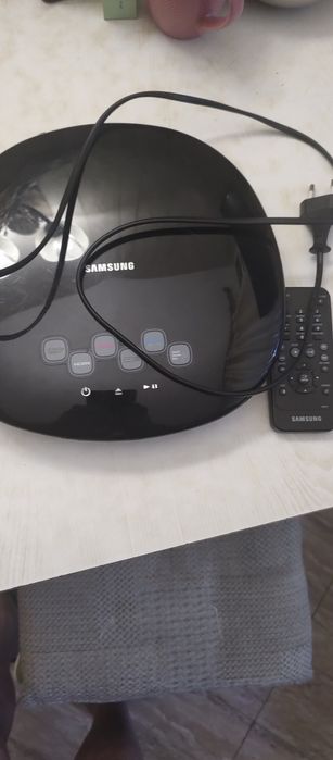 Продам ДВД проигрыватель Самсунг.