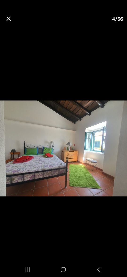 Moradia com piscina totalmente equipada