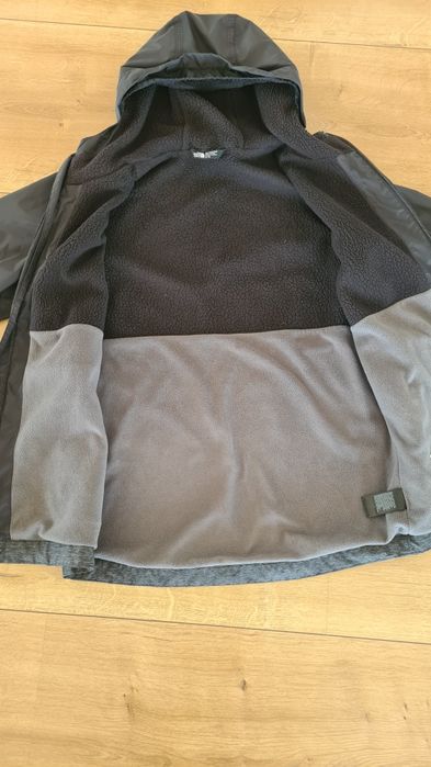 Kurtka The North Face TNF. Wiatrówka. Z polarem ocieplana. Rozmiar M L