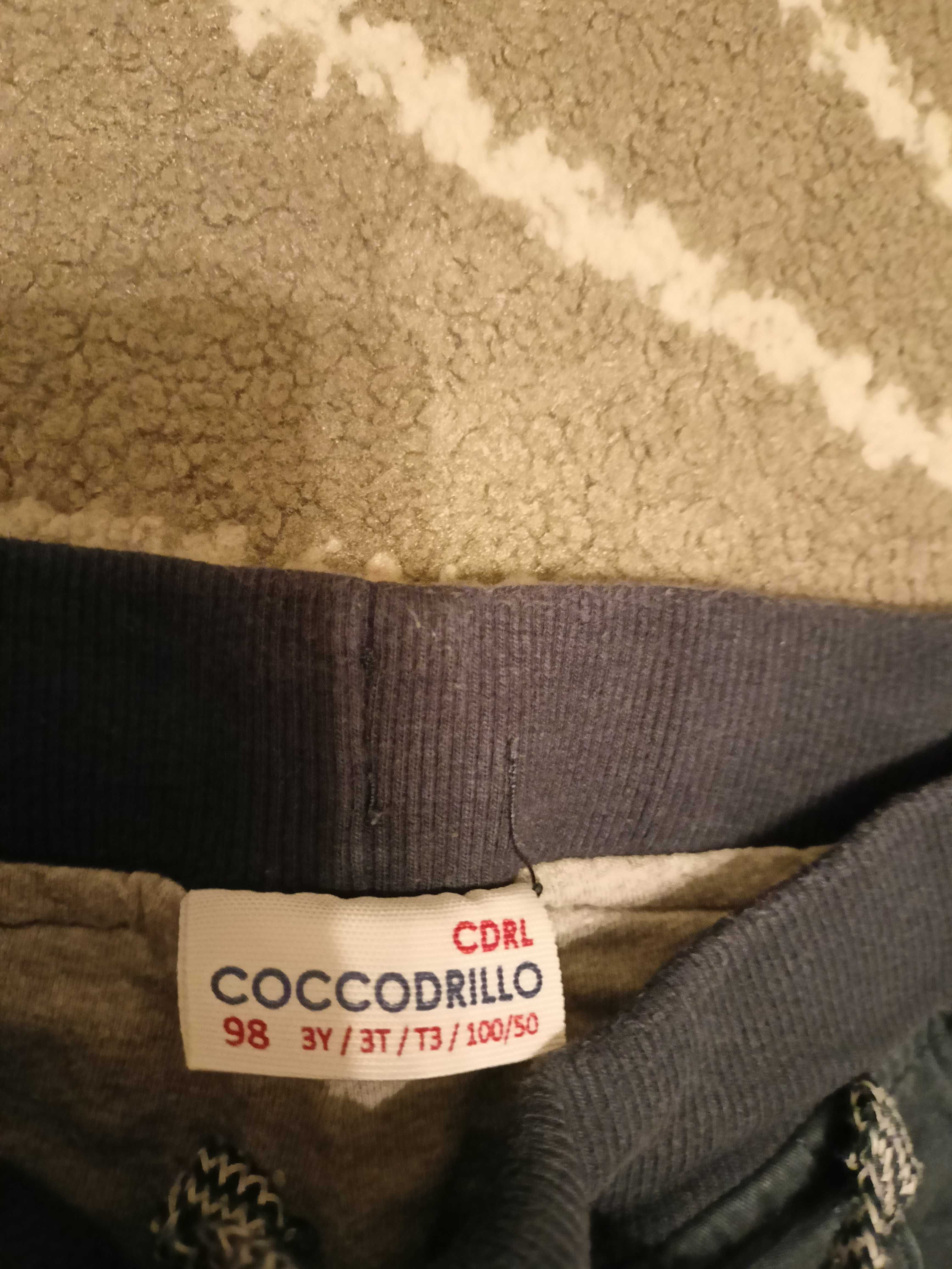 Spodnie cocodrilo  delikatnie ocieplane rozmiar 98