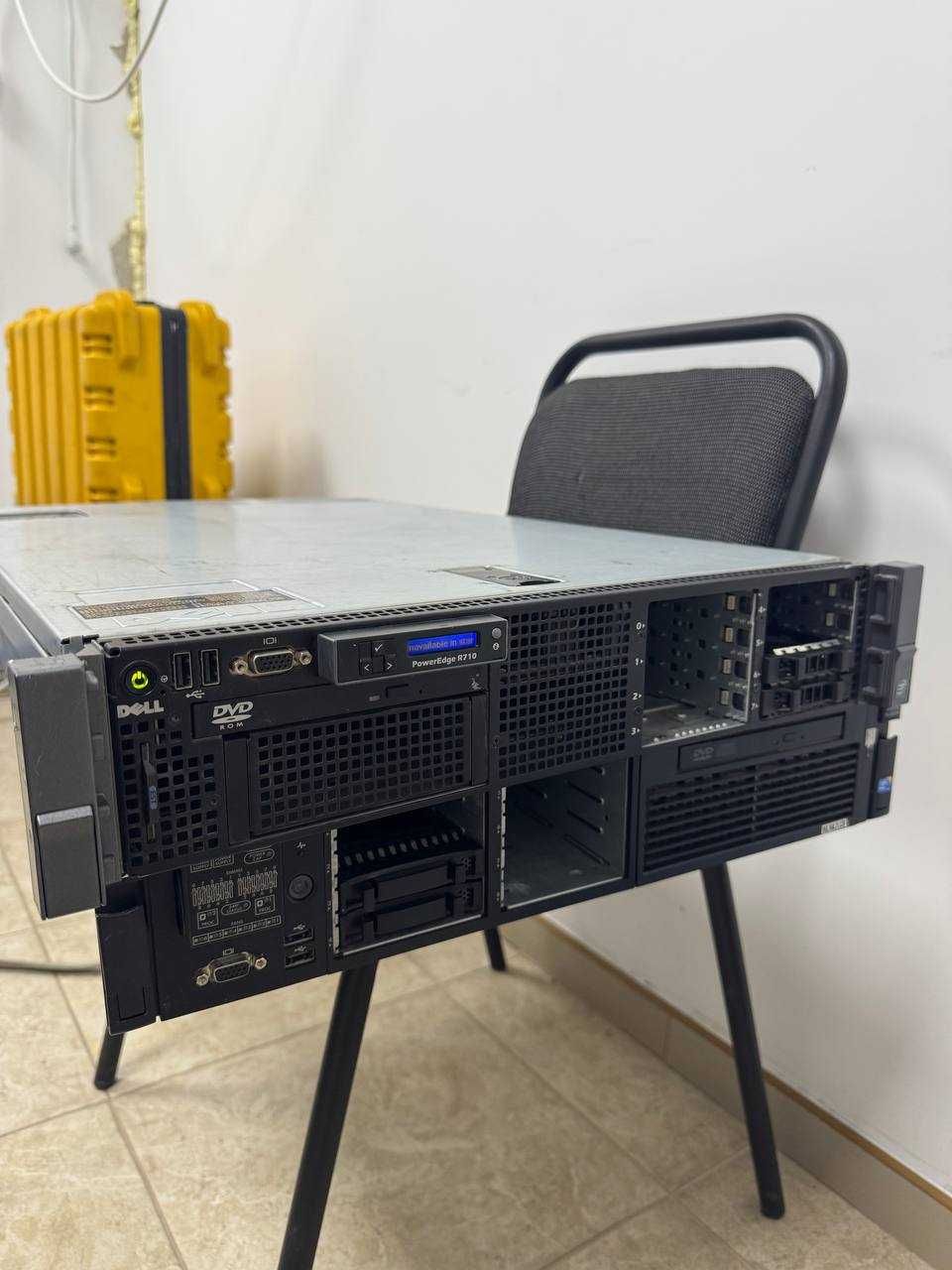 Сервер DELL R710 8SFF / X5675 / 72GB ECC