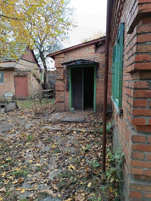 Продаж будинку в селі Підлісне