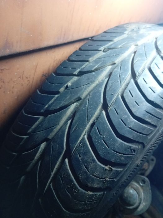 Продам  колеса взборі  на  авто або на прицепчик також є дешевші коле