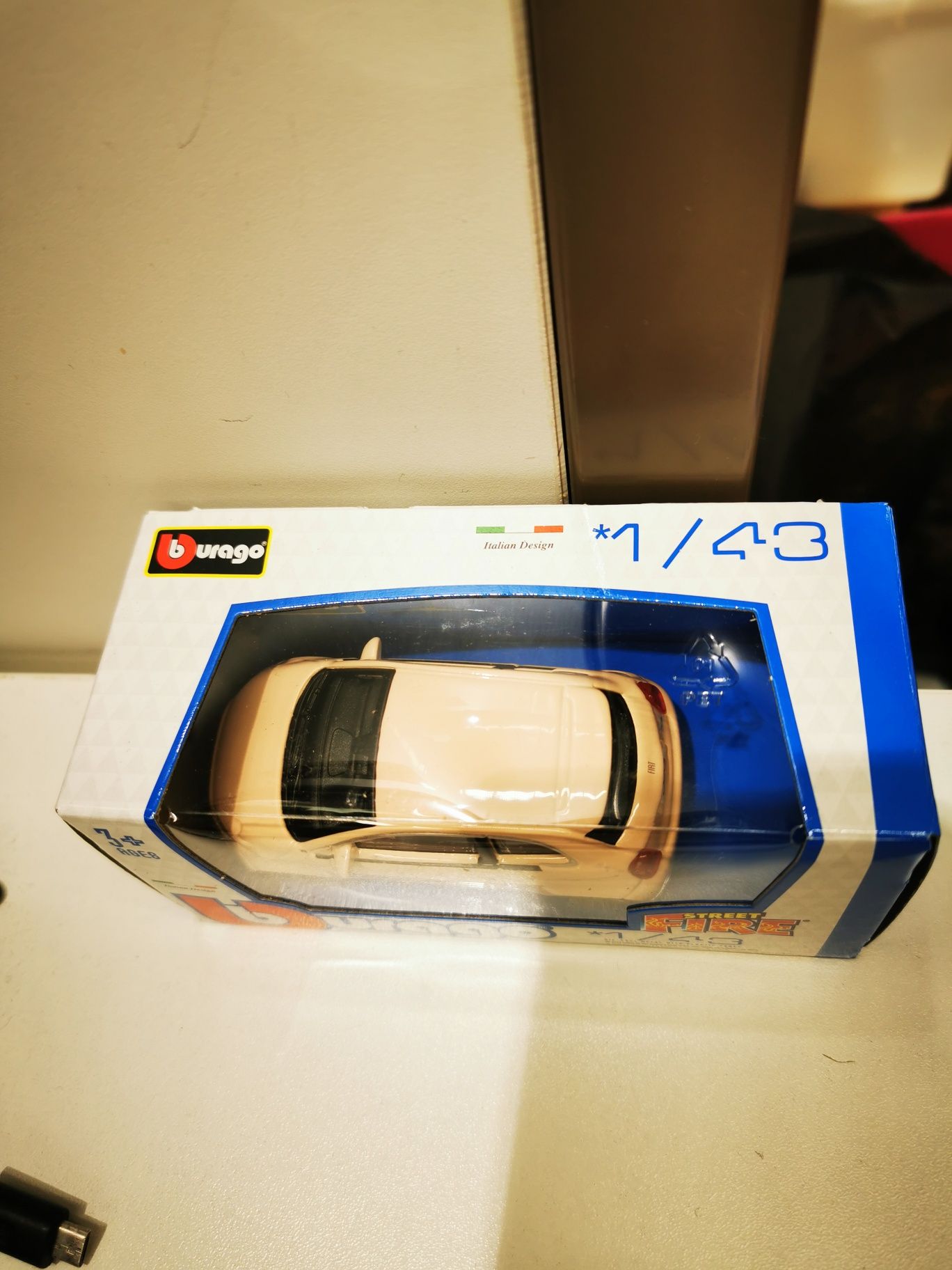 Fiat 500e 2021 Burago 1/43