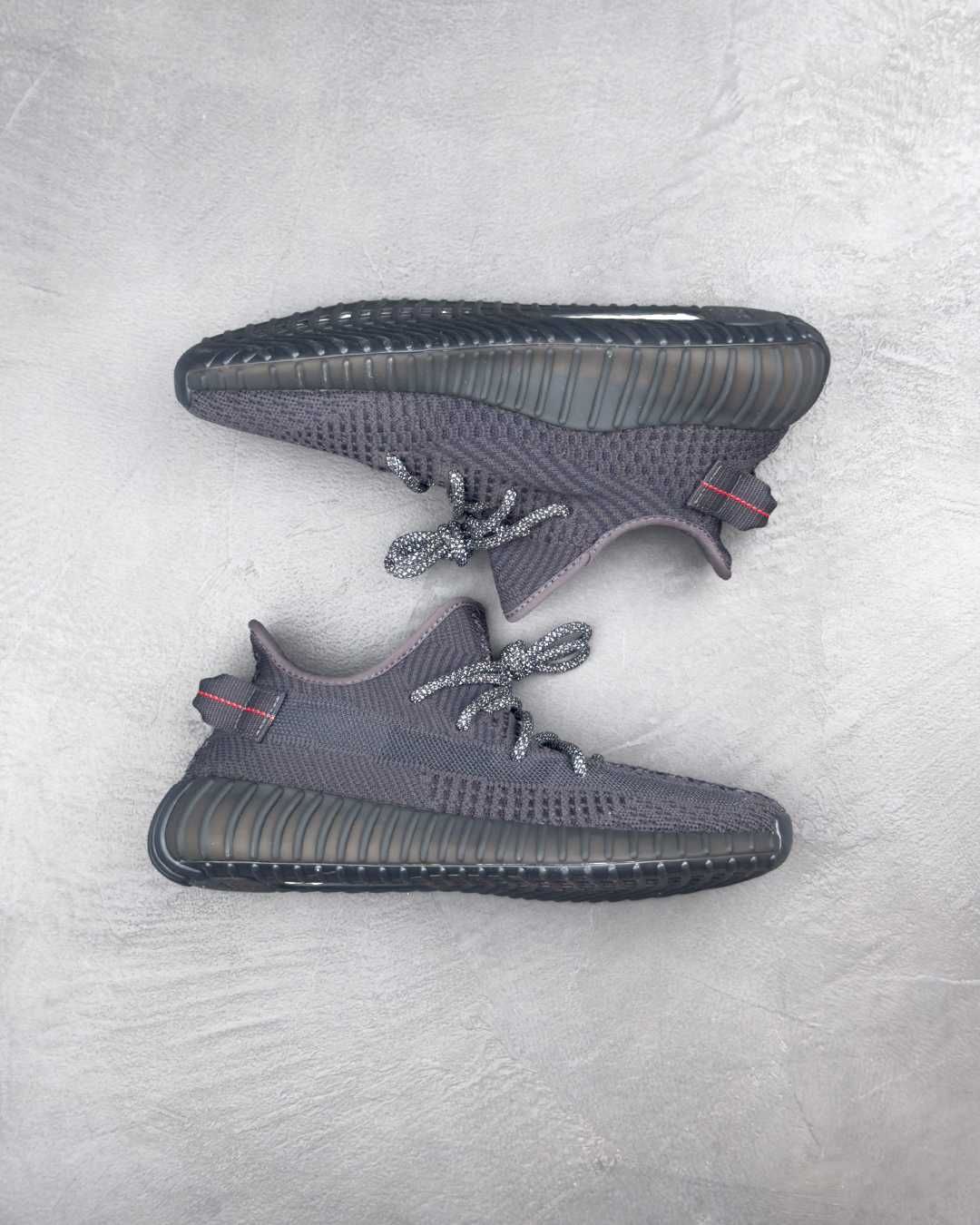 Кросівки Yeezy Boost 350 V2 Black (Non-Reflective)