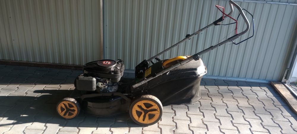 Kosiarka 51 cm z napędem