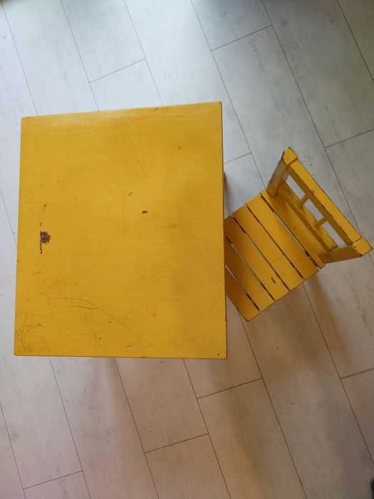 Stolik i krzesełko dziecięce