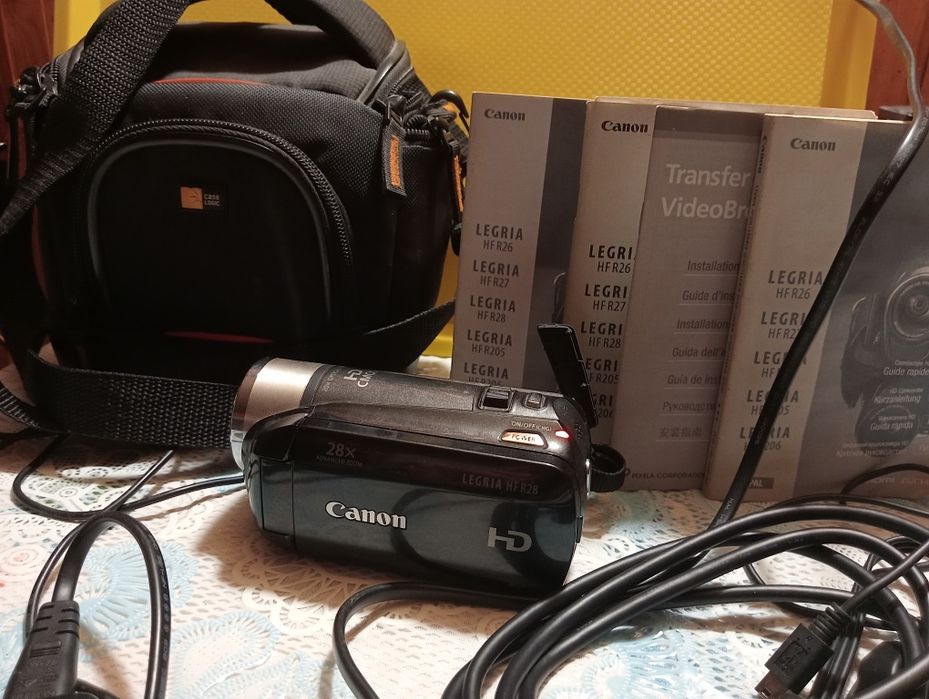 Canon legria HFR28