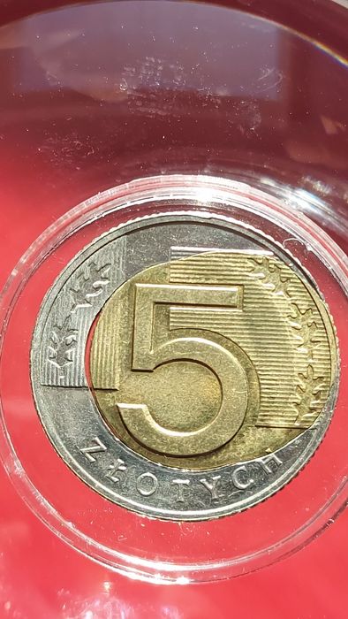 5 zł 2017 destrukt, rozlany rdzeń