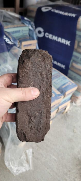 Топливные брикеты250. дрова3500