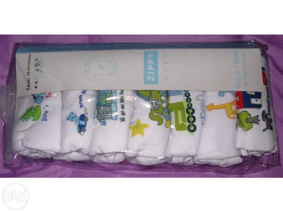 7 Bodys 0-3 m NOVOS