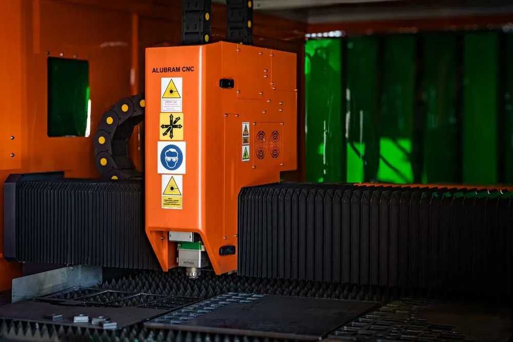 Laser System Pro 3kw-wycinarka laserowa