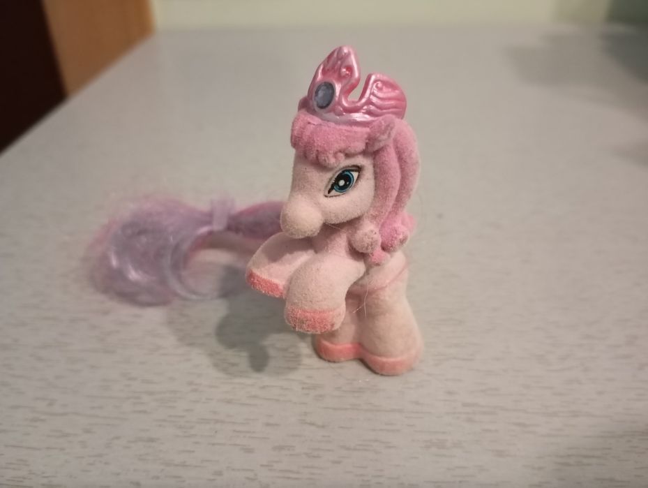 Unicórnios miniaturas
