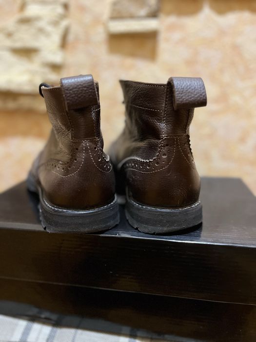 Продам зимові класичні черевики
