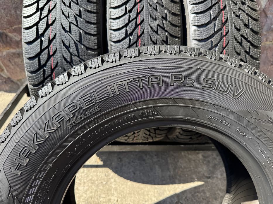 215/70R16 Nokian Hakkapeliitta R3 SUV 4шт Нові