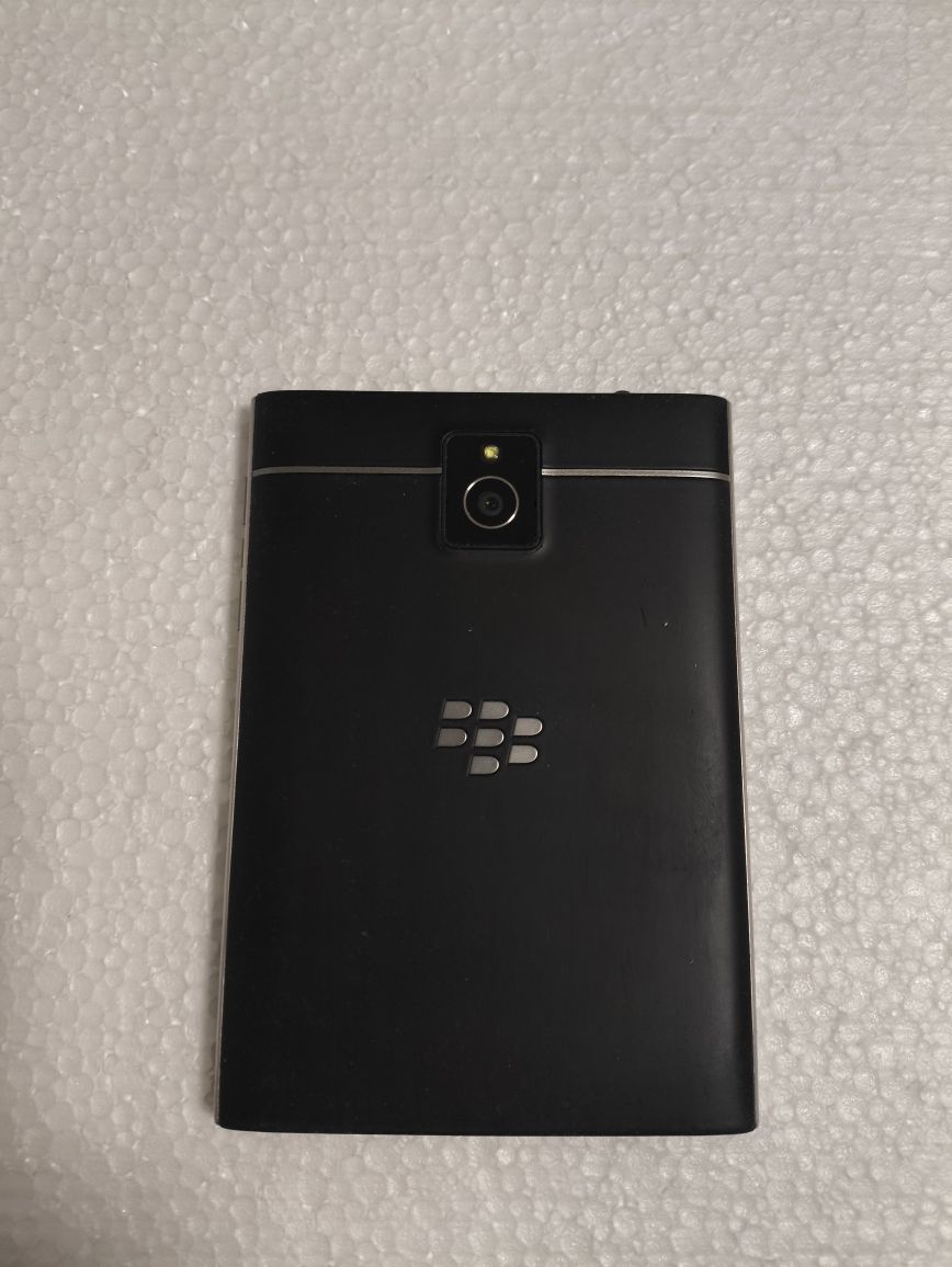 Blackberry Passport