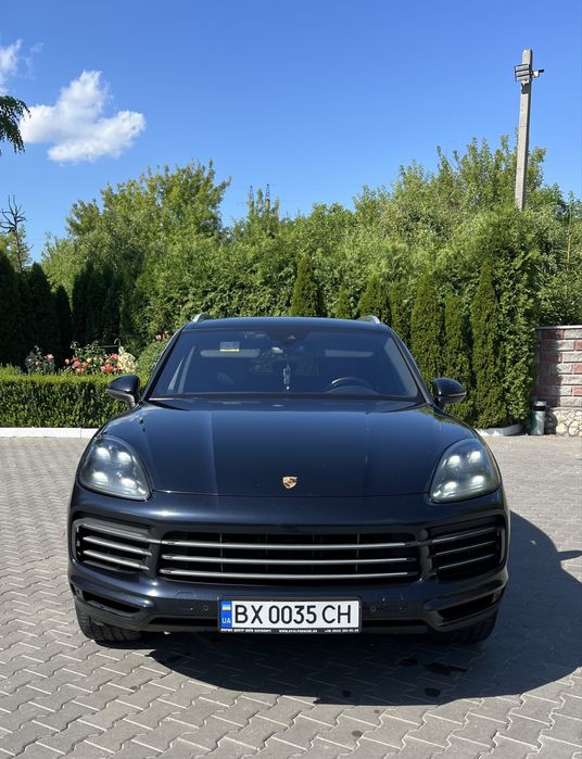 продам Porsche Cayenne