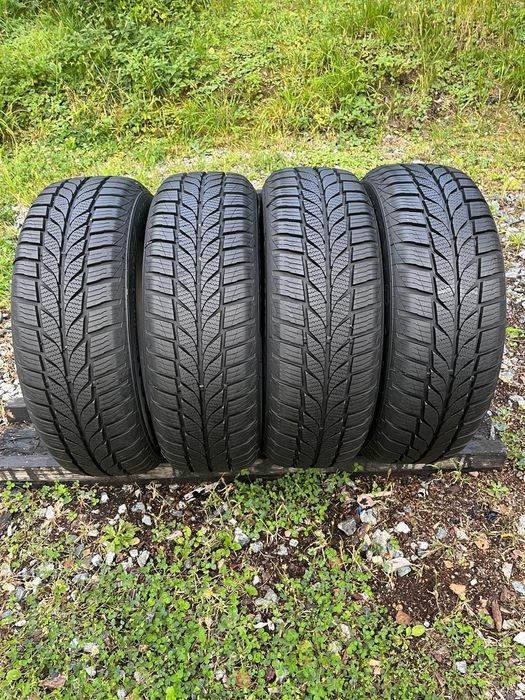 Opony Całoroczne 195/65r15 idealne 24r.