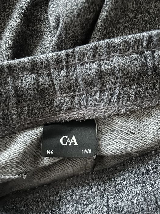 Spodenki 2szt C&A r.146