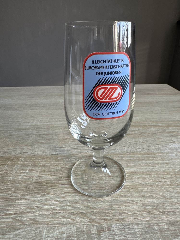 Szklanka  tulipan DDR 1985