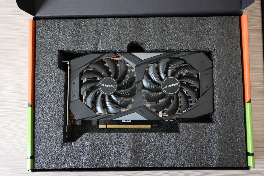 Відеокарта GIGABYTE GeForce GTX 1660 SUPER 6144MB OC