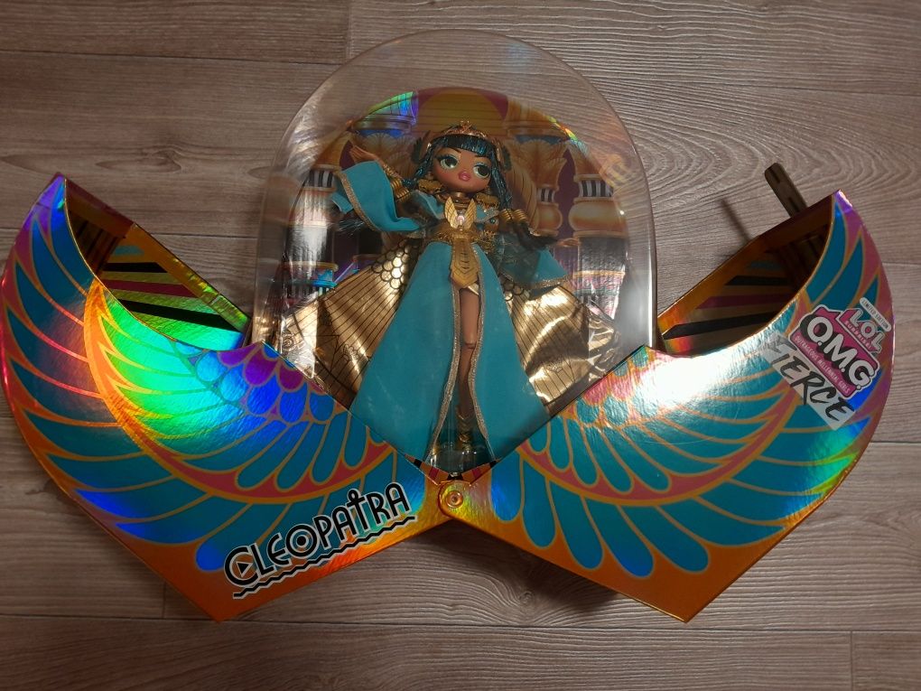 Лялька L.O.L. Surprise! O.M.G. Fierce Collector Cleopatra