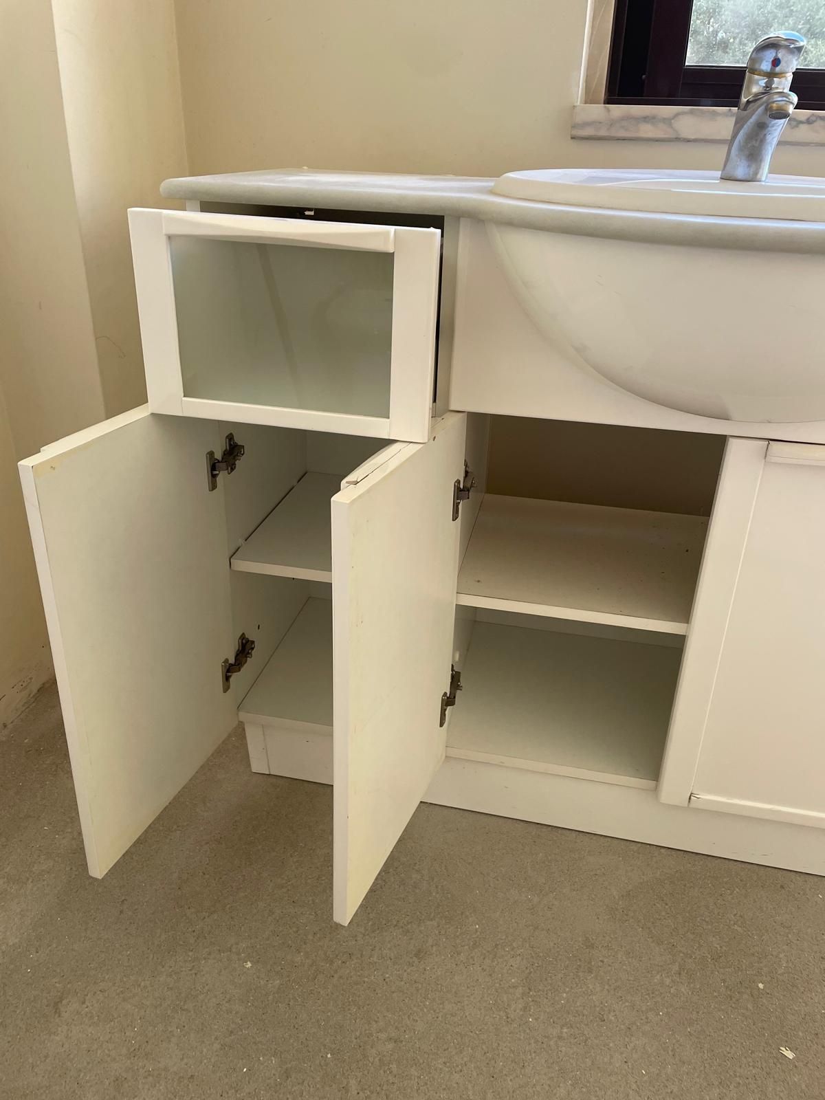 Conjunto móvel casa de banho com espelho