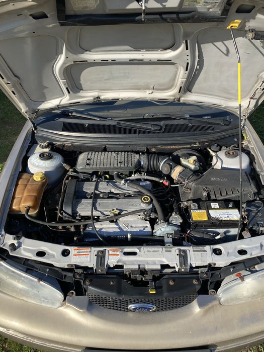Ford Contour 1997 2.0i GL MT