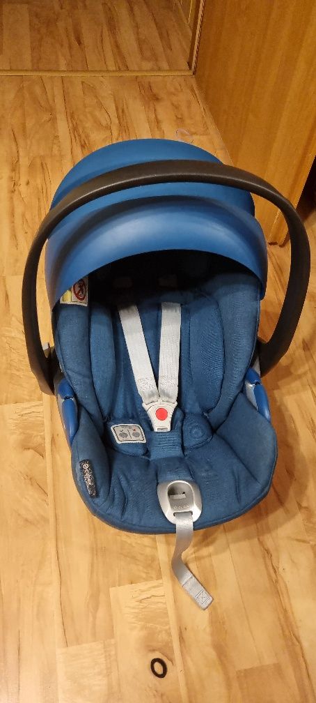 fotelik cybex cloud Z i-size PLUS Platinum Mountain blue sensor gratis