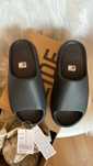 Nowe\Autentyzm*GranitDamskieAdidasYeezy SlideUnisexTrampki 40