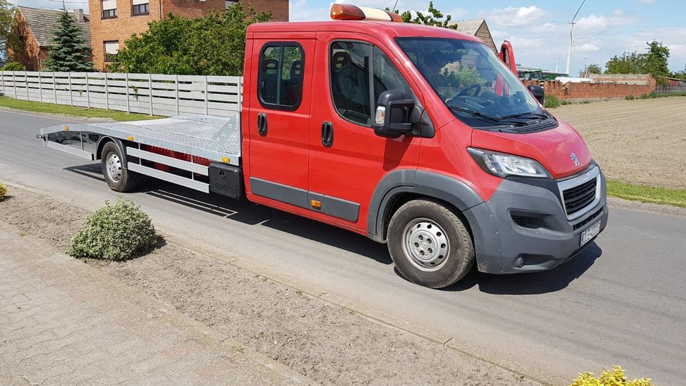 Wynajem wypożyczalnia autolaweta laweta  długa 8.5m pomoc drogo