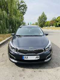 Продам Kia ceed 2017 года в отличном состоянии