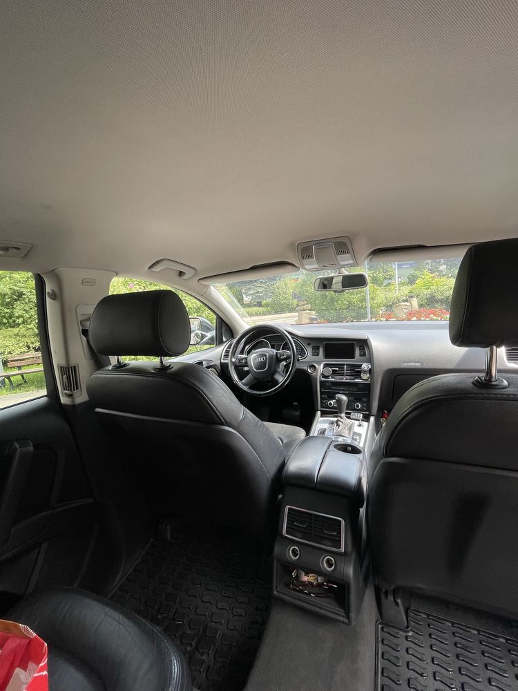 Sprzedam Audi Q7 2007 rok 3.0 tdi