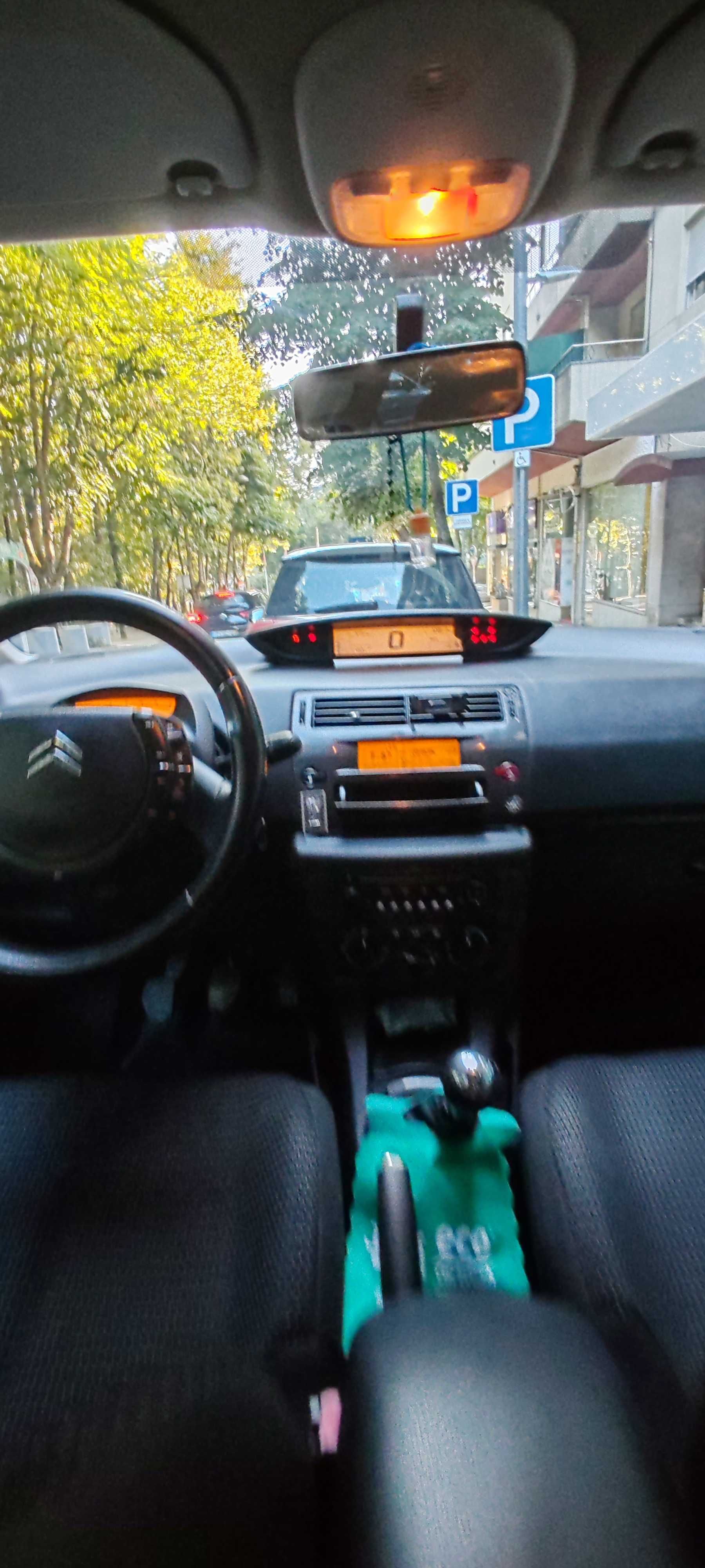 Vendo Citroen C4 1.6 HDI