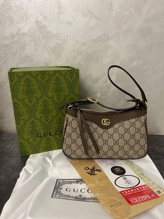 Сумка жіноча шкіряна