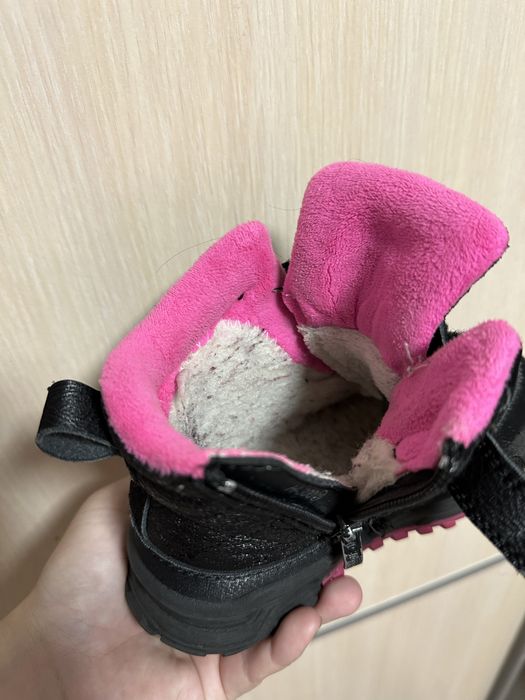 Зимові ботінки для дівчинки