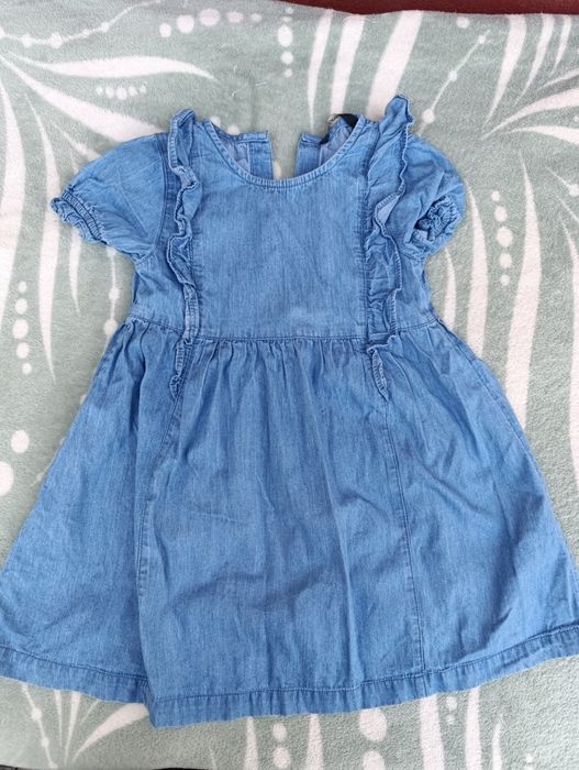 Jeansowa sukienka r.92/98