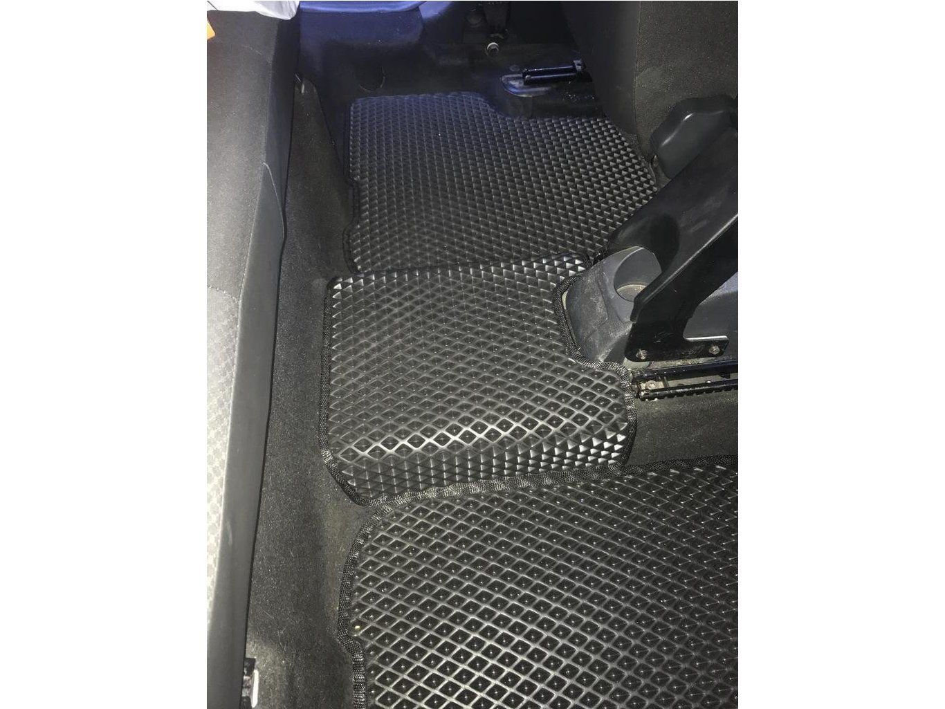 Renault, Dacia Logan 2013+ Коврики салона (EVA, разные цвета)