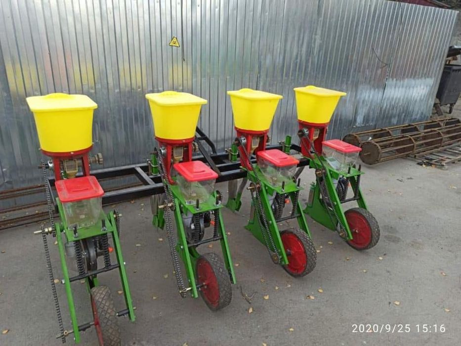 Сівалка кукурудзяна точного висіву