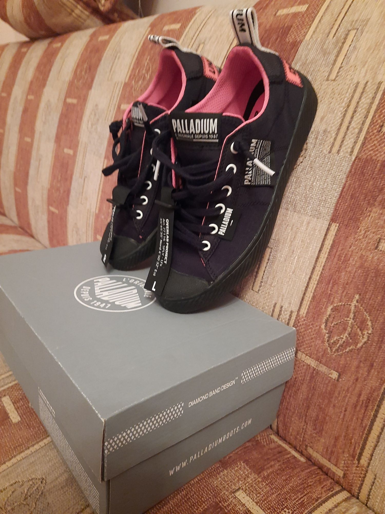 Buty Palladium raz założone polecam