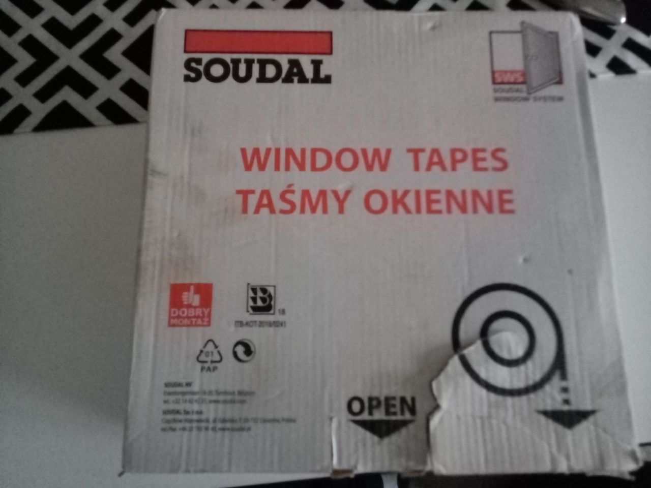 Taśma izolacyjna do okien na zewnątrz