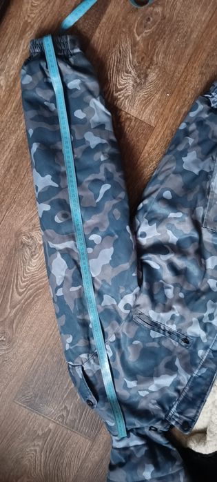 Продаю бушлат для охоронця