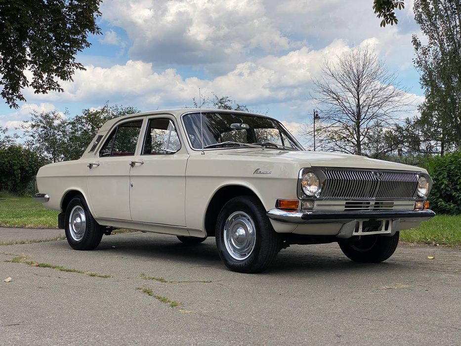 Волга ГАЗ -24 . 1976р.