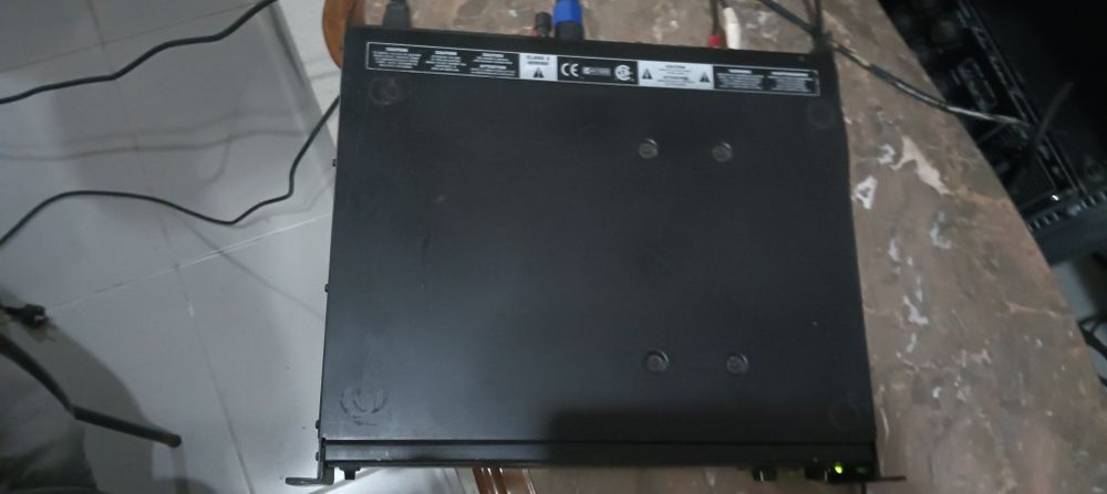 Amplificador 2500W como novo