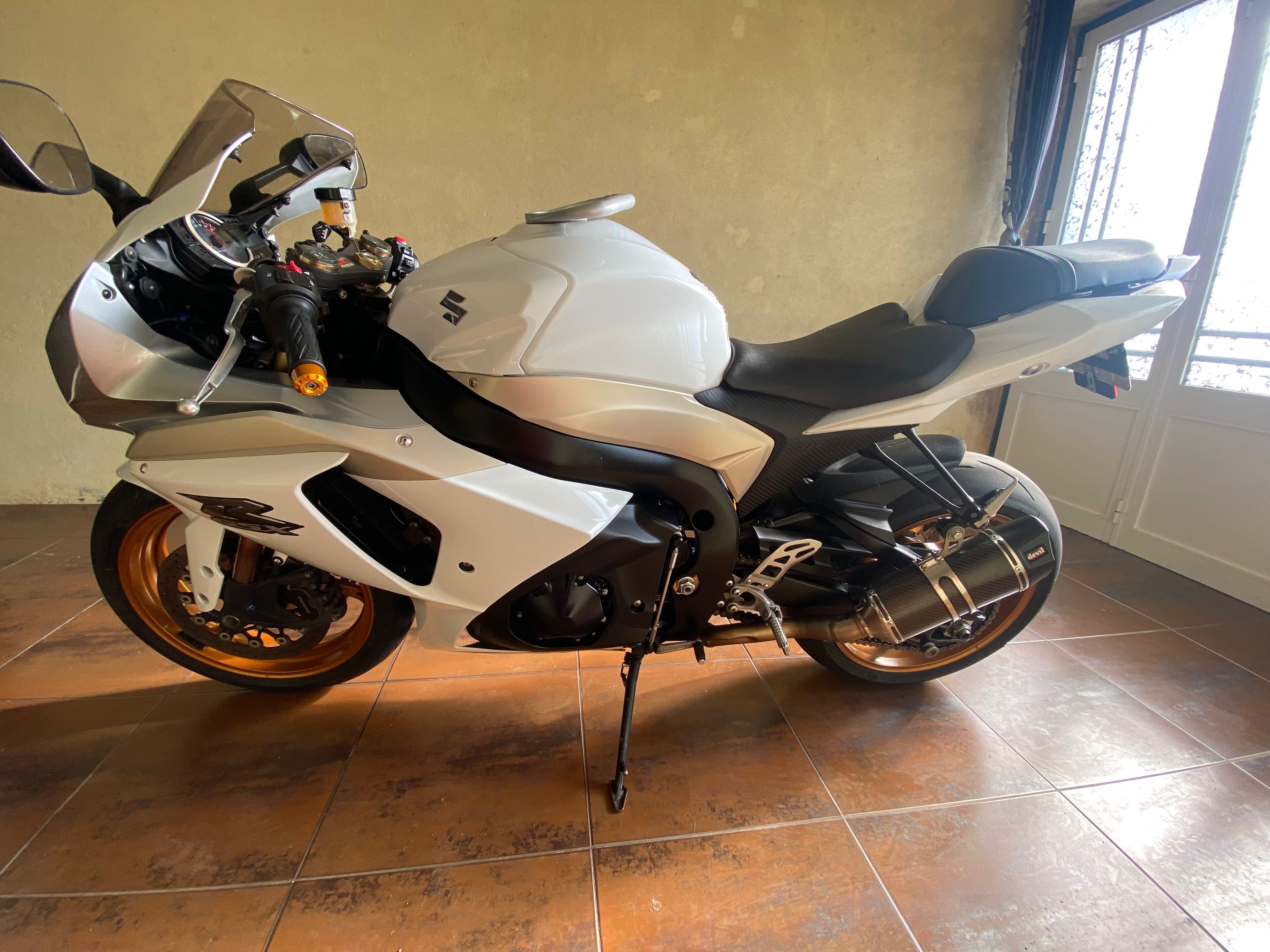 Gsxr 1000 L0 2010 ( apenas 17.000klm)
