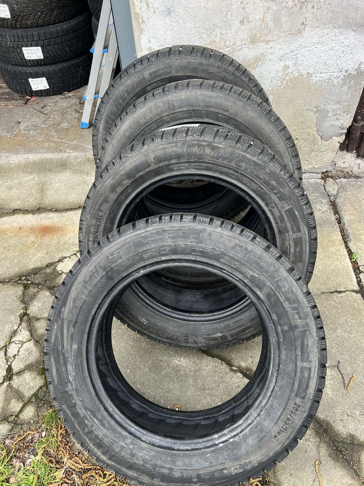 205/65/16C Michelin agilis alpin