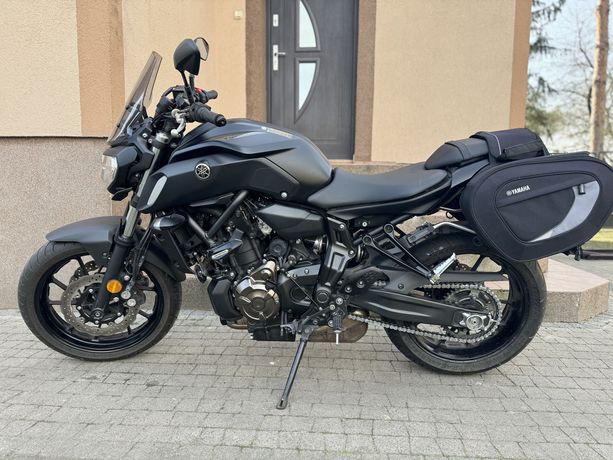 YAMAHA MT-07 - mroczna siła przyciągania